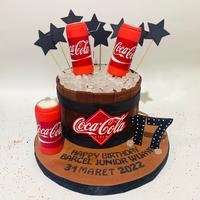 Gambar Kue Ulang tahun/Birthday Cake/Kue Ultah Tema Coca Cola/Kue Birthday Jakarta dari The Cake Corner Jakarta undefined 2 Tokopedia