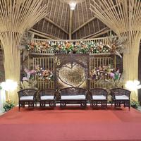 Gambar dekorasi pelaminan Jawa rustic dari Wonderful Family Decorations-Anne Savitri undefined 4 Tokopedia