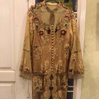 Gambar Kebaya Kuning Emas Full Payet + Bunga Tempel Preloved dari Marvie Cosmo Shop undefined 1 Tokopedia