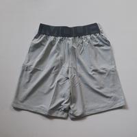 Gambar celana pendek pria un ar - grey, XL asia dari hollysport_NEW undefined 2 Tokopedia
