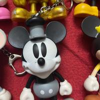 Gambar Ganci Karakter Disney Mickey Mouse Collectible (Alfamart) Jadul (8 pieces) dari enhstuff undefined 4 Tokopedia