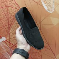 Gambar Sepatu slip on wanita Triset TF4012093 - Hitam, 38 dari SATRIAmall undefined 2 Tokopedia