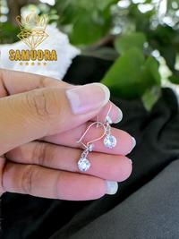 Gambar anting desi gantung perak/silver925 lapis emas putih dari SAMUDRAsilver undefined 1 Tokopedia