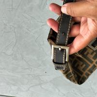 Gambar tas tote ukuran kecil buat jalan dari rev_olshop undefined 4 Tokopedia