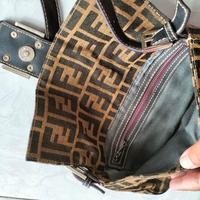 Gambar tas tote ukuran kecil buat jalan dari rev_olshop undefined 2 Tokopedia