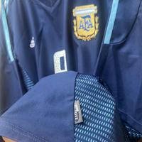Gambar Rare Original Authentic Vintage Jersey Argentina National Team Football Shirt Away 2000 Gabriel Omar BATISTUTA Size XXL Suit XL Excellent Condition dari DemasTore Jersey undefined 3 Tokopedia