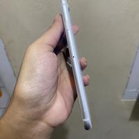 Gambar Iphone 8 64GB second inter dari tamaestetik undefined 2 Tokopedia