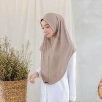 Gambar Kerudung Bergo Hamidah Jilbab Instan Hijab Sport Non Pet Kaos Jersey Size M Polos - NonPet Jobot M dari windapradita undefined 1 Tokopedia