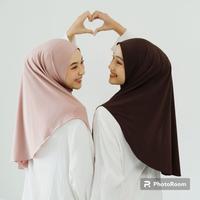 Gambar Kerudung Bergo Hamidah Jilbab Instan Hijab Sport Non Pet Kaos Jersey Size M Polos - NonPet Jobot M dari windapradita undefined 4 Tokopedia