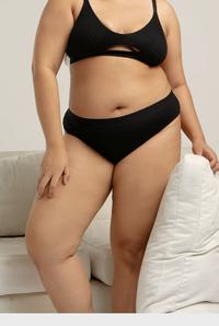 Gambar Sare Studio Lobi Tencel Panty 4 Packs in Black - L dari SARE Studio_NEW undefined 2 Tokopedia