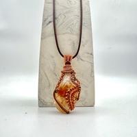 Gambar Citrine Stone Necklace  Made In Turkey - Quartz -  Gold-  Crystal - 1 dari Natural Stone Boutique undefined 2 Tokopedia