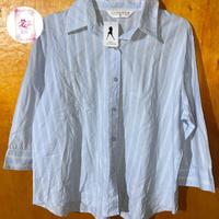 Gambar Kemeja Thrift import warna biru muda dari Senja Arinduni Store undefined 1 Tokopedia