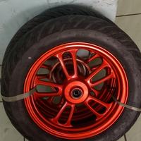 Gambar velg Scoopy new repaint orange dari ardian0104 undefined 2 Tokopedia
