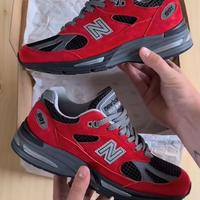 Gambar New Balance 991 V2 Red City Exclusive Pack China Shanghai Made in England 991V2 dari Greatkicks undefined 2 Tokopedia