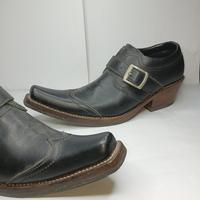 Gambar BARANG LANGKA!!! Sepatu Formal Juggle Rock Star Pria Original, material Kulit Kuda Asli 1000% Made With Horse Skin low boost loafers Oxford Authentic 100% clarks docmart dari Mabuya Start 1 undefined 2 Tokopedia