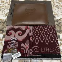 Gambar Sarung BHS KGN Kawung Gunung Royal Gold Jahit Tengah Merah Hati dari arifinsarung undefined 2 Tokopedia