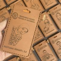 Gambar id card holder kulit - Hitam dari MD leather undefined 5 Tokopedia
