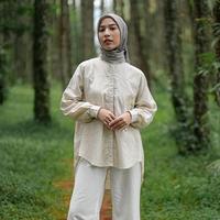 Gambar Sekar Shirt Natural By Tufine X Tencel - Kemeja Wanita Linen Organik - Off White dari azzamBusana undefined 2 Tokopedia