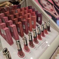 Gambar Rare Beauty Soft Pinch Tinted Lip Oil / Lip Tattoo / Lip Tint / Lip Balm / Lipstick - #Hope dari DODO Kosmetik undefined 1 Tokopedia