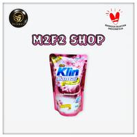 Gambar So Klin Lantai Sensasi Fine Fragrance Sakura Blossom - 780 ml (Satuan) dari M2F2 Shop - Paseban undefined 2 Tokopedia