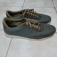 Gambar Sepatu artsenic casual sneaker pria second Sz 43 dari LAPAK KARAOKE undefined 1 Tokopedia