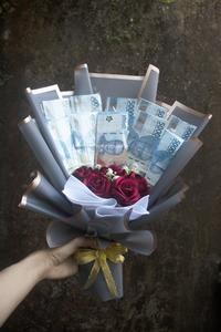 Gambar Buket Bunga Uang Wisuda, Graduation (TANPA UANG) dari gusti agung store undefined 1 Tokopedia