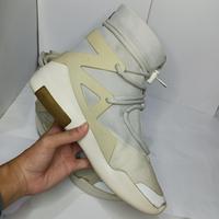 Gambar Nike Fear of God 1 'Light Bone Original Authentic 100% High FOG Sneakers Basketball Kyrie Irving KD GT Cut Lebron Giannis Harden Sepatu Basket Outdoor Indoor Pria Wanita UNISEX Size 44 45 Second Preloved Original Branded High Kulit Fashion Sneakers dari Mabuya Start 1 undefined 5 Tokopedia