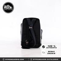 Gambar Tas TUMI BLUE BLACK SILVER COMPACT SLING BAG 100% ORIGINAL - 30X17X6CM dari HYPESNEAKER.IDN undefined 2 Tokopedia