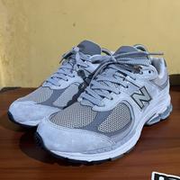 Gambar Sepatu New Balance 2002 R dari ZamsSecond_Store undefined 2 Tokopedia