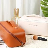 Gambar REVA - Tas Kosmetik / Pouch Make UP / Tas Portable / Tas Make UP Travel / Tas Kosmetik Sekat No Man Noman dari revashopbali undefined 5 Tokopedia
