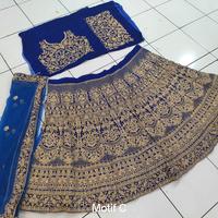 Gambar lehengga bludru velvet mewah cantik bollywood pesta adat pengantin sarung india bodir cetar megar baju wanita makasar  bugis aceh internasional wedding - c dari Bajuindia99 undefined 3 Tokopedia