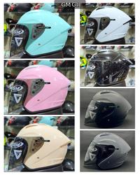 Gambar Helm GM G1 Solid All Varian Warna Original TERBARU | GM G1 Polos White Putih Black Hitam Dim Grey Abu Gloss Doff Emerald Sage Green Hijau Cream Pink Kembaran NHK N1 ELITE - Dim Grey, XL dari ynbstore undefined 1 Tokopedia