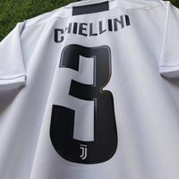 Gambar BNWT ORIGINAL AUTHENTIC RARE VINTAGE JUVENTUS JERSEY #3 CHIELLINI SHIRT SEASON 2018/2019 SIZE XL dari DemasTore Jersey undefined 3 Tokopedia