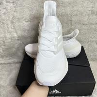 Gambar Sepatu Running Adidas Ultraboost 21 Triple White Unisex - 39 dari Membludak store undefined 5 Tokopedia