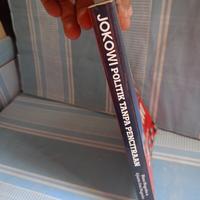 Gambar JOKOWI POLITIK TANPA PENCITRAAN by Bimo Nugroho dari niquli undefined 2 Tokopedia