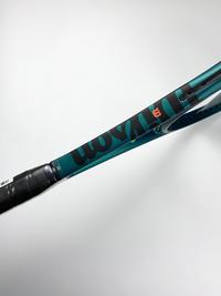 Gambar Raket Tennis Wilson Blade V9 100 [100% Original] dari Dealertennis undefined 4 Tokopedia
