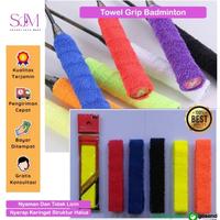 Gambar Grip Raket Badminton Towel Grif Handuk Pegangan Grip Handuk Fiber Bantalan Raket Bulu Tangkis Pancing Anti Slip Bahan Microfiber dari Safari Jaya Mart undefined 1 Tokopedia