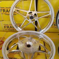 Gambar VELG VND PREMIUM BINTANG R14 ,VARIO,110,125,150,BEAT,SCOOPY,GENIO,SPACY - Hitam, mio dari MODIFICATION RACING SHOP undefined 1 Tokopedia