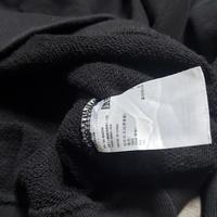Gambar uniqlo crewneck second/thrift dari Babebo_branded undefined 3 Tokopedia