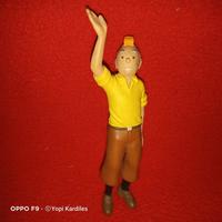 Gambar vintage miniatur figure Tintin set dari RINIGIB toys undefined 2 Tokopedia