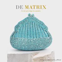 Gambar Party Cutch Tas Pesta Wanita Swarovski Crystal Biru Langit Laut Light Blue Kristal Aqua Model Dompet Tas Tangan Kondangan Cantik Mewah Unik Elegan Kecil Mini Pastel Fashion Wedding Bag Mondial Queen DE MATRIX dematrix dari Dematrix Official undefined 1 Tokopedia