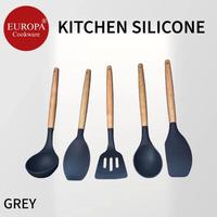 Gambar Europa Soup Leadle / Spoon / Sodet Bolong / Spoonula / Scaper / Spatula - Silicone ( Bahan Tebal tidak mudah meleleh ) - Grey Silikon - Scaper dari Laris Kebayoran undefined 1 Tokopedia