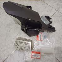 Gambar Hugger Vario Airblade New Original Vietnam - Tanpa Emblem dari bbsmotoshop2 undefined 3 Tokopedia