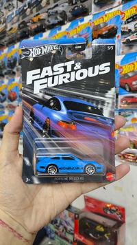 Gambar Hot Wheels Porsche 911 GT3 RS dari Heaven Melts undefined 1 Tokopedia