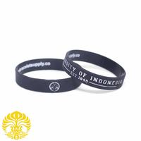 Gambar Special Universitas Indonesia - Black | Gelang Karet Silicone | Gelang Fashion | Wristband | Bracelet dari Butar-Butark Shhop undefined 1 Tokopedia
