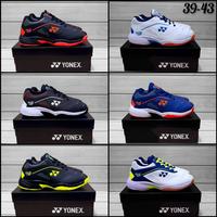 Gambar Sepatu Batminton / Bulutangkis terbaik saat ini - Hitam Merah, 39 dari Dua Putri Langit 1 undefined 1 Tokopedia
