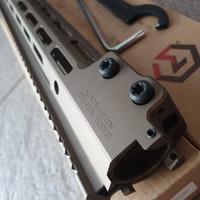 Gambar guns modify urgi handguard reil rail ras ris gissele mk16 13.5 inch aeg gbbr dari dhans-airsoft undefined 3 Tokopedia
