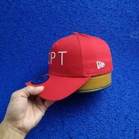 Gambar topi new era cap compton merah dari Topi Alva undefined 2 Tokopedia