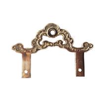 Gambar 6 pcs Set - 10cm Ornate Brass Bracket Mirror Picture Art Painting Frame Hanger / Mirror Photo Frame Hanger Hook / Cantolan Braket Murah Bingkai Lukisan Potret Seni / Gantungan Pigura Gambar Foto Cermin Kuningan - DFH1020ASet / Ru Yi / Polished Brass dari Heritage Brass undefined 5 Tokopedia