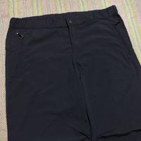 Gambar Celana Pendek Shortpants 3/4 Uniqlo Hitam Parasut Original Second Preloved #CC122 dari NAIRFA STORE undefined 4 Tokopedia